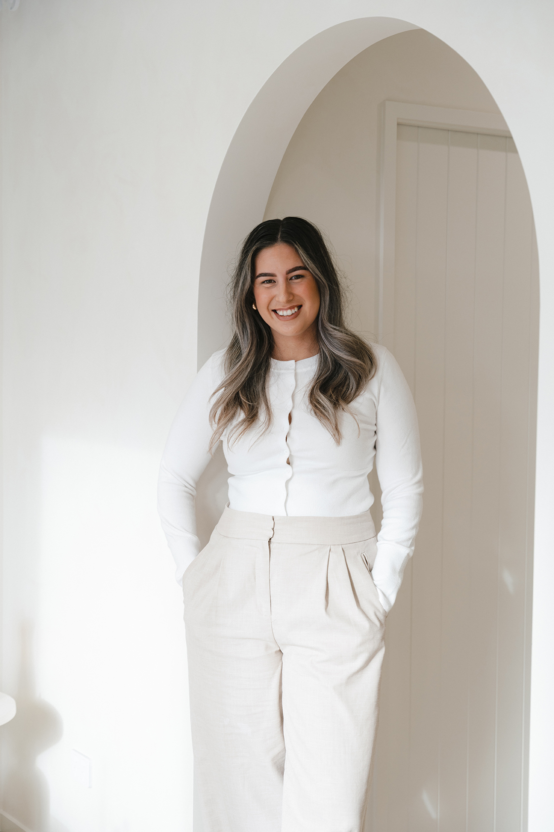 DrewDSC01075 Drew Sloane skin therapist at Dermal Glow